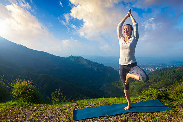 vrikshasana