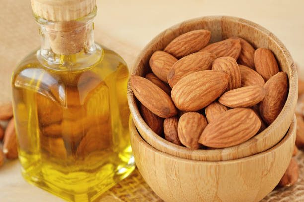 बादाम तेल (almond oil)  